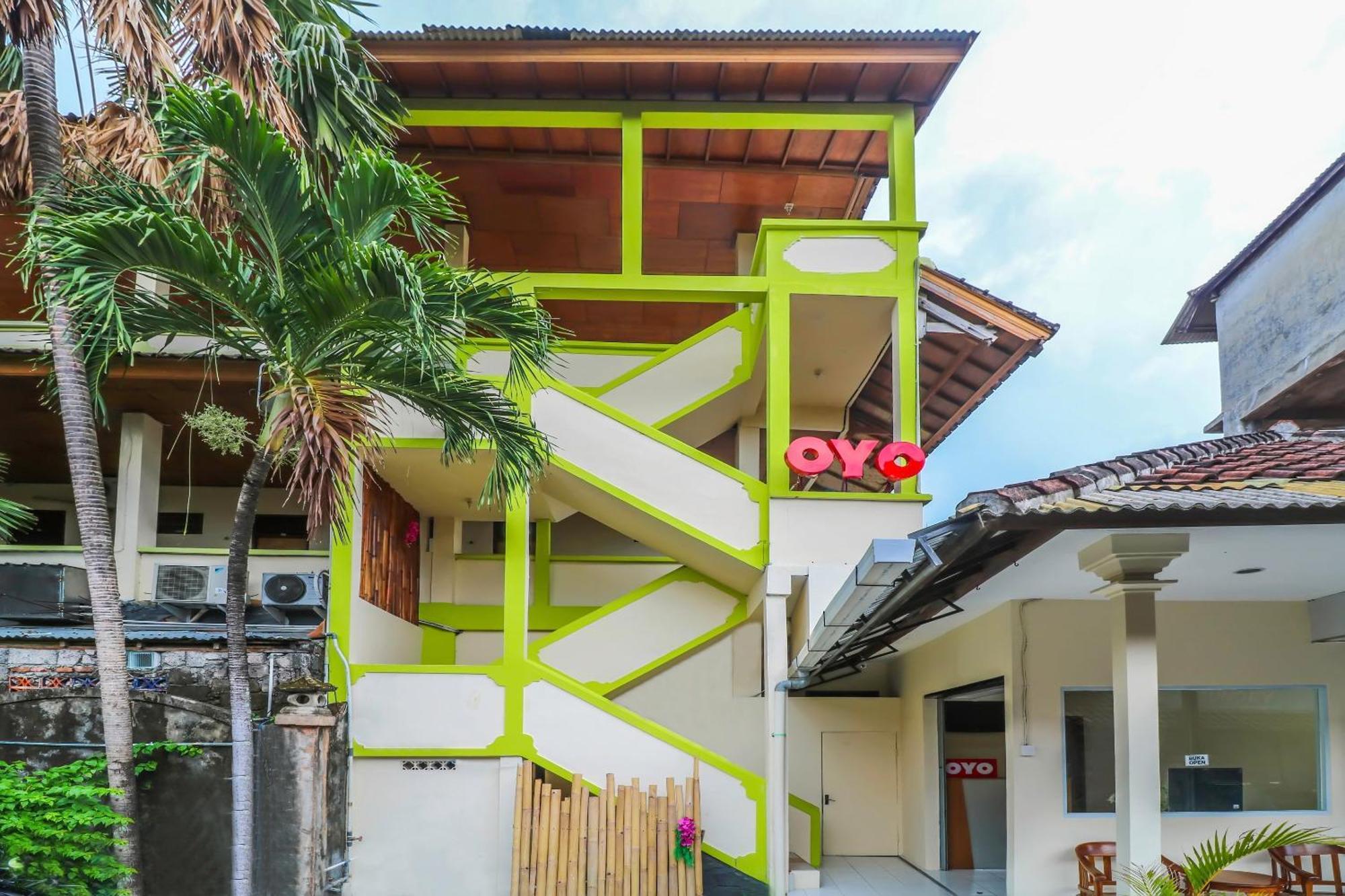 Oyo 2184 Nan Berlian Inn Legian Exterior foto
